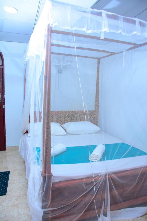 Relax Guest House Dambulla Exterior photo