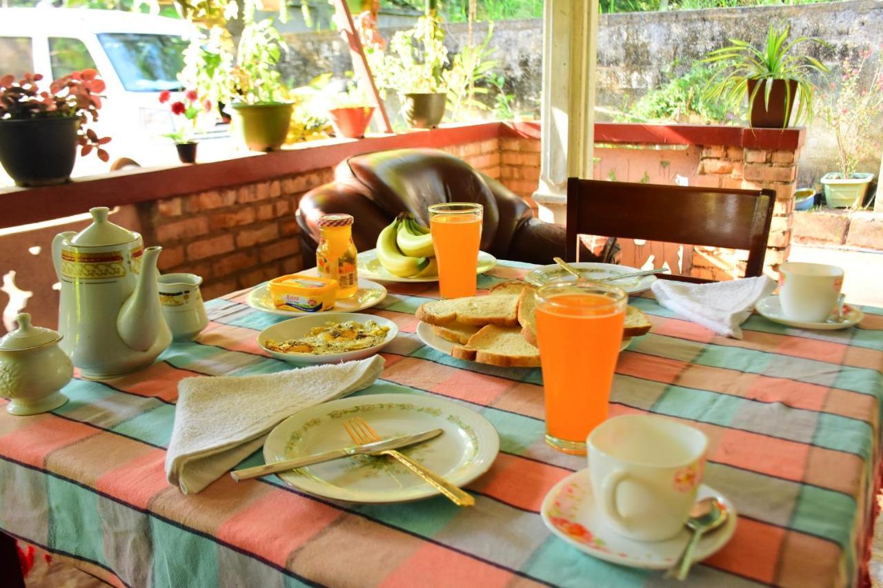 Relax Guest House Dambulla Exterior photo